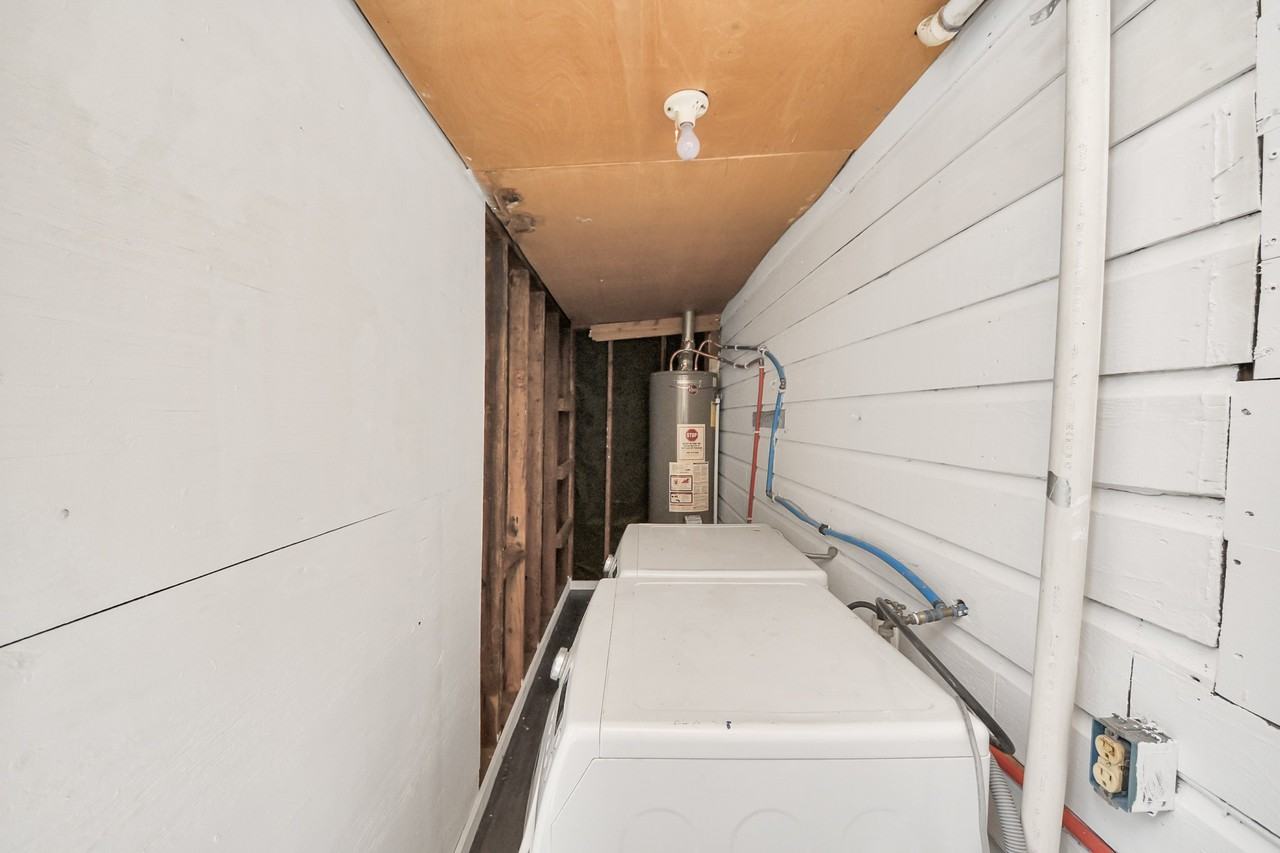 4215 Eli St #4215 - Photo 5 of 43