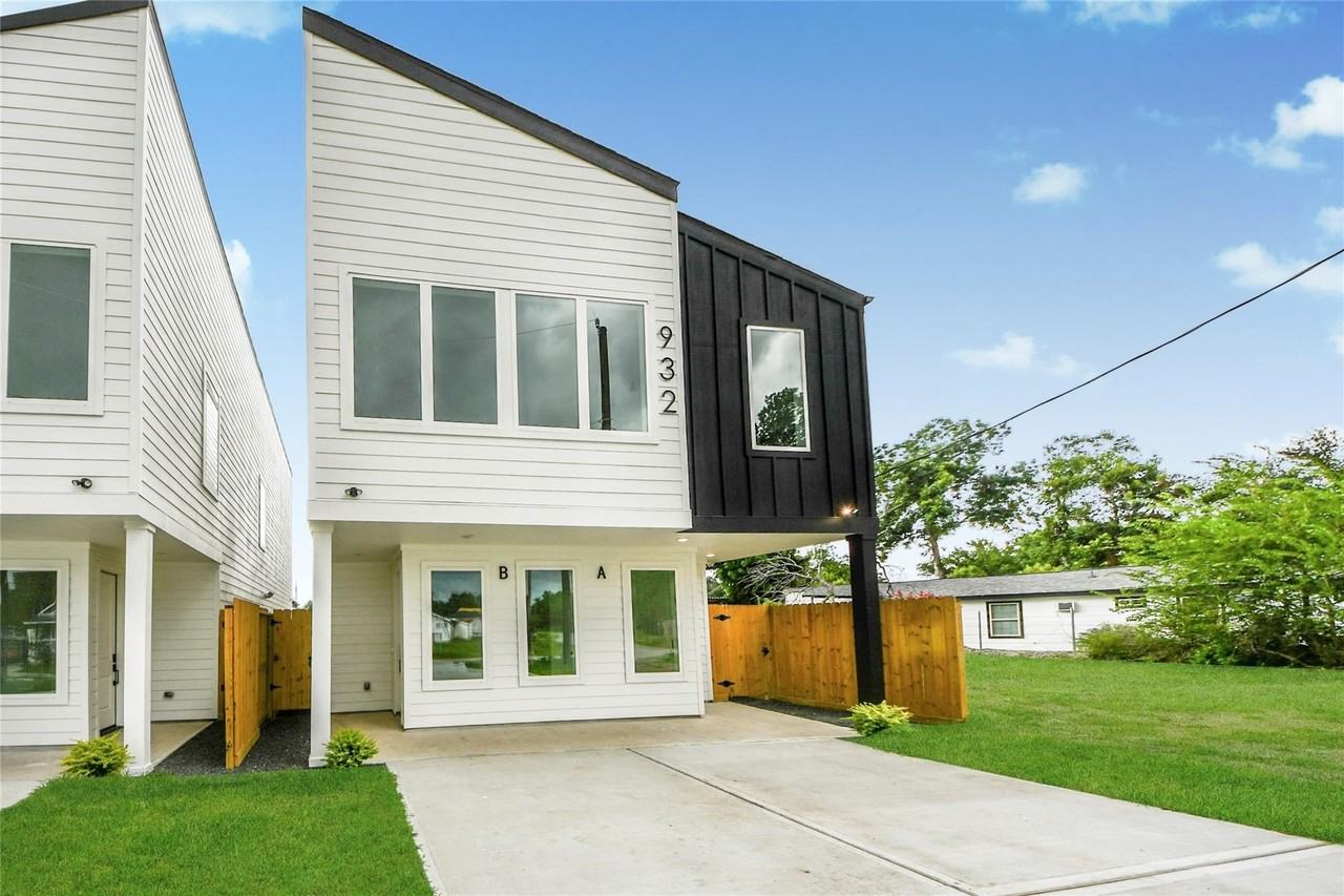 932 South Ln #932B - Photo 2 of 14