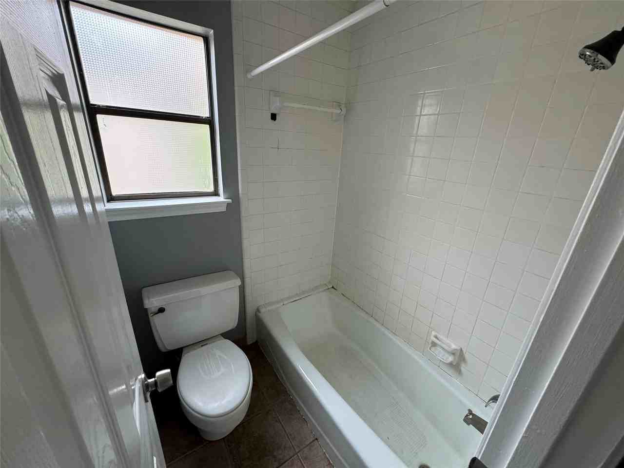 2923 Ashford Trail Dr #2923 - Photo 7 of 9