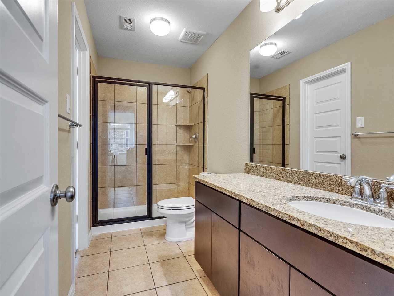 10135 Cypress Path #10135 - Photo 6 of 40