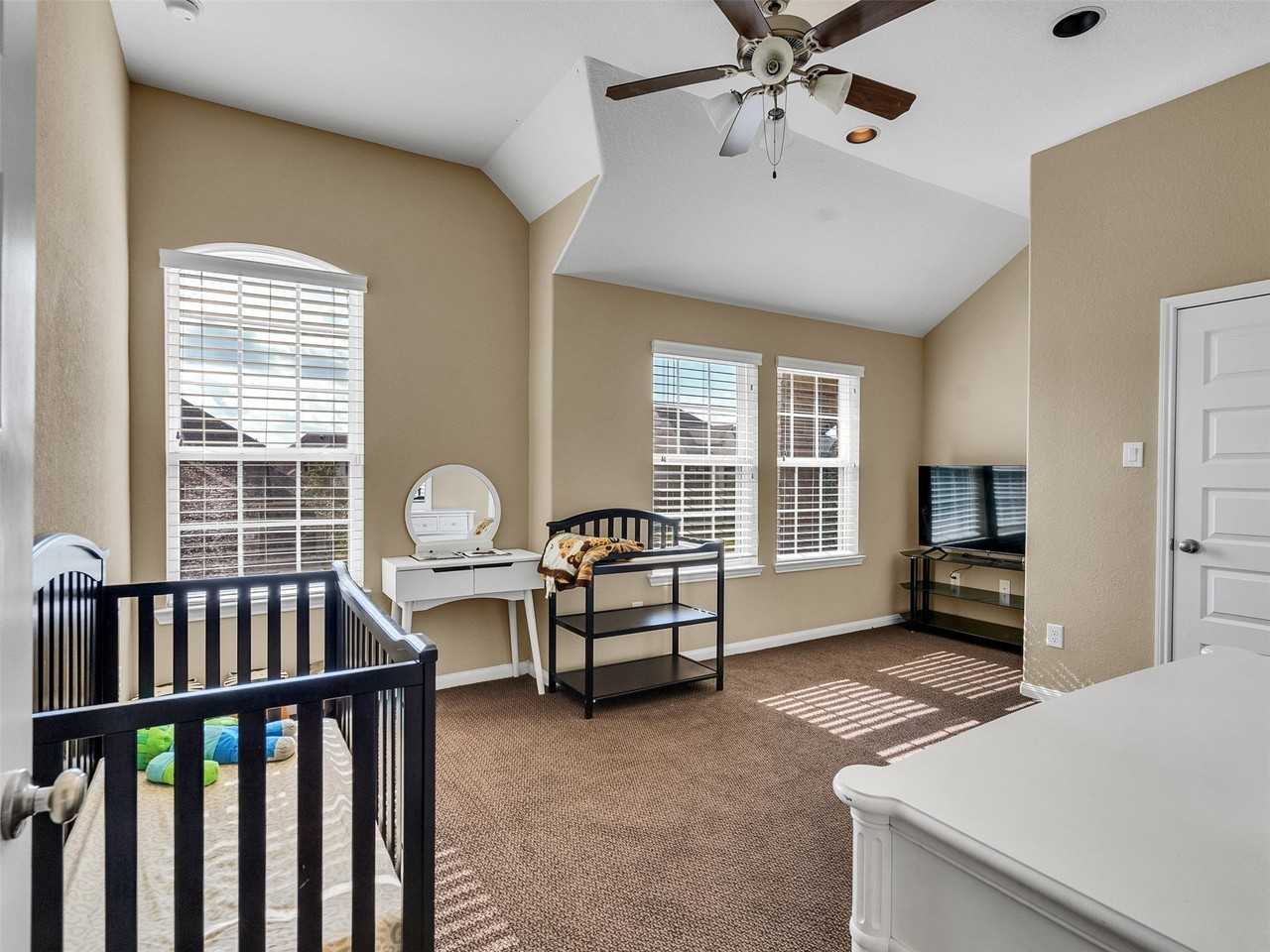 10135 Cypress Path #10135 - Photo 7 of 40