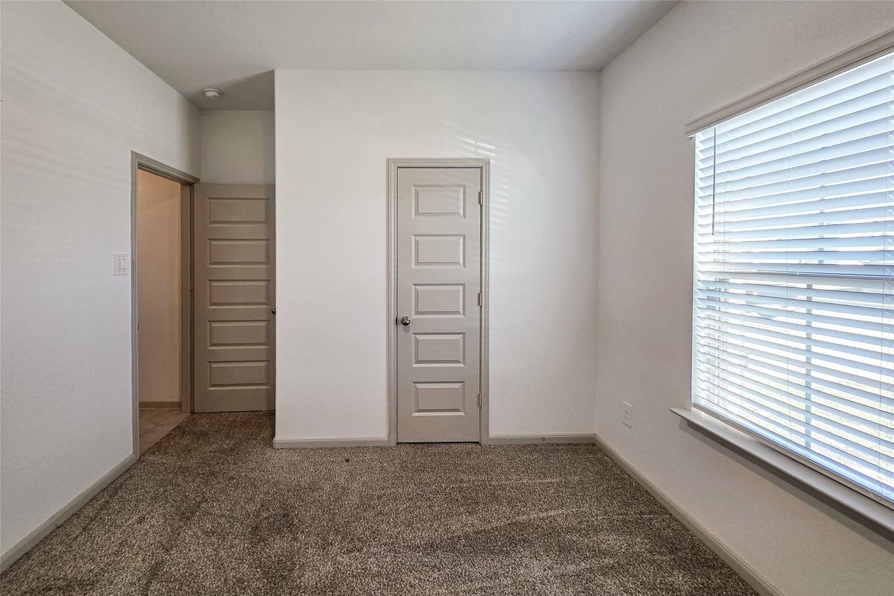 3542 Park Vista Dr #3542 - Photo 5 of 33