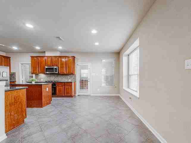 7303 Enchanted Rock Ln #7303 - Photo 6 of 22