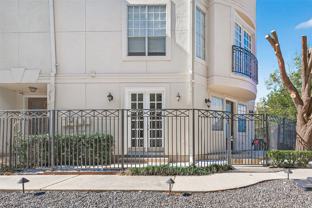 105 Detering St #105 - Photo 1 of 1