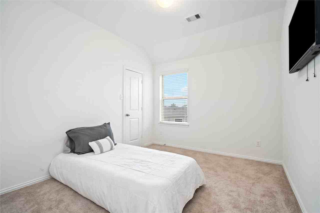 12102 City Trek Ln #12102 - Photo 4 of 19