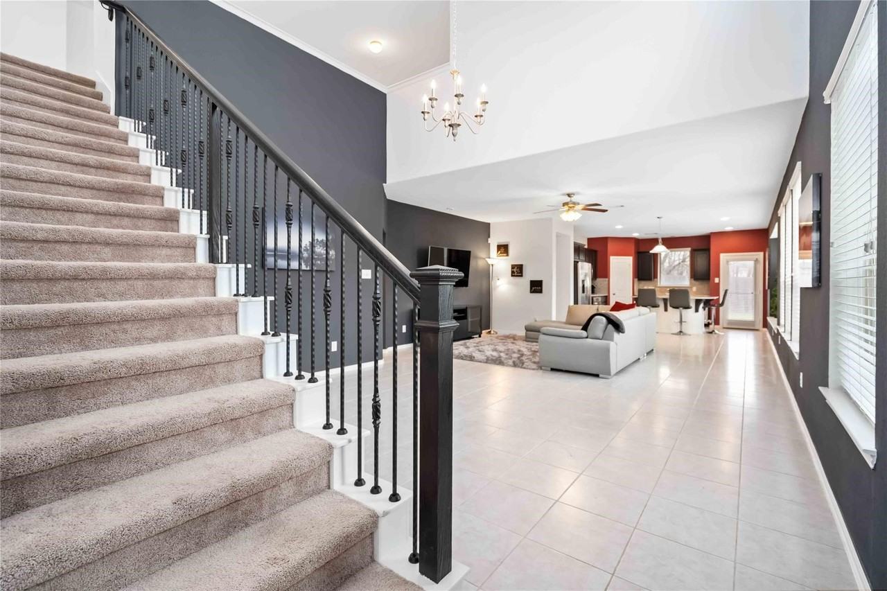 12102 City Trek Ln #12102 - Photo 5 of 19