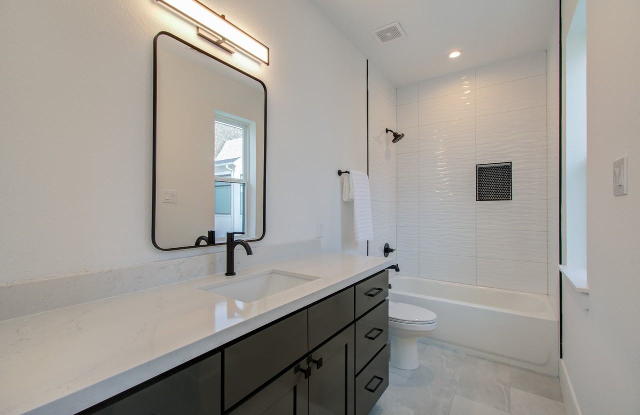 1643 Bingle Rd #1643 - Photo 3 of 50