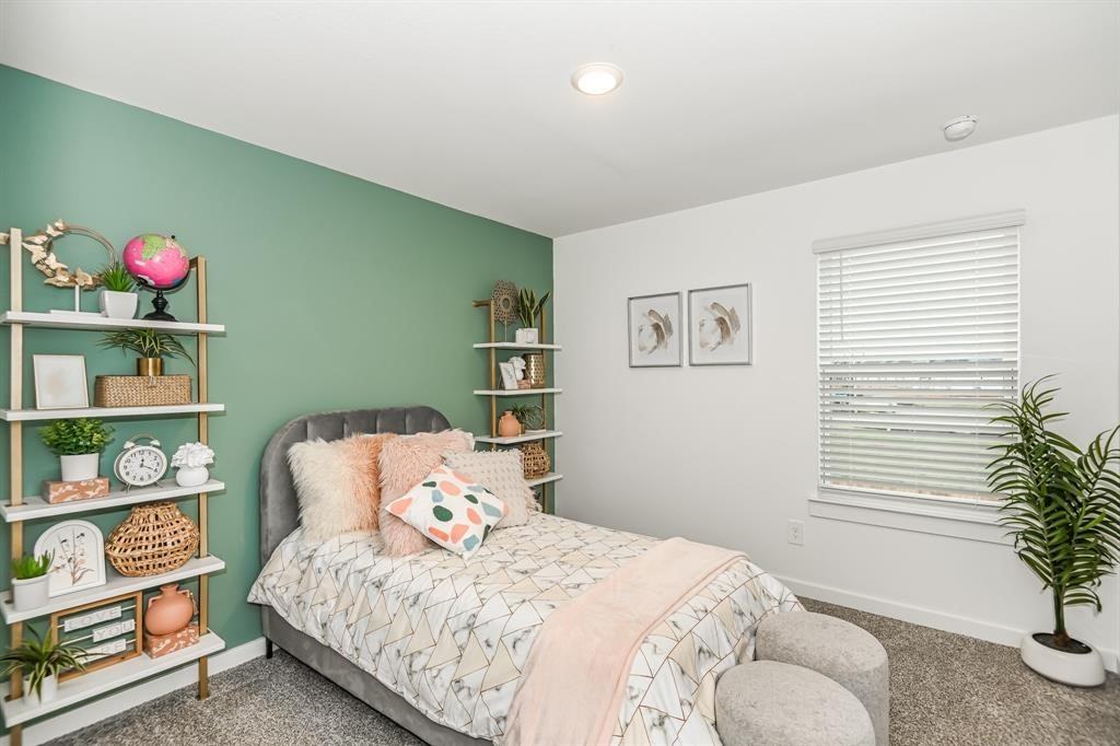 2930 Crown Gate Dr #2930 - Photo 4 of 28