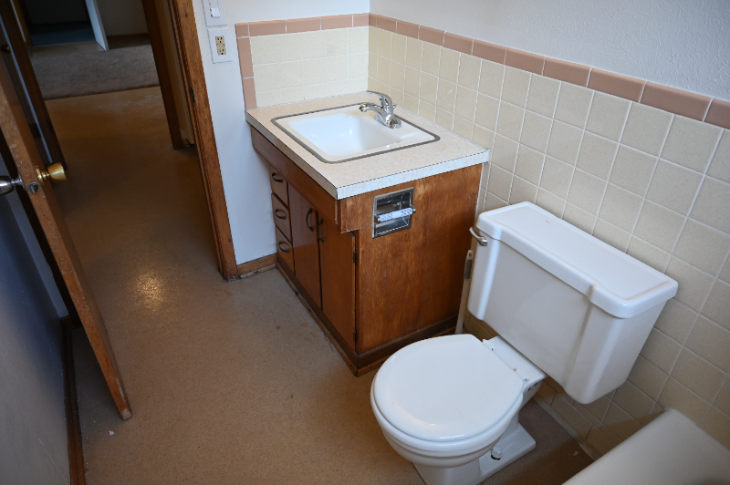 1631 Kimbark St #2 - Photo 6 of 16