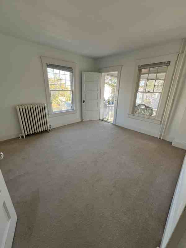 310 Oakley St #2 - Photo 5 of 9