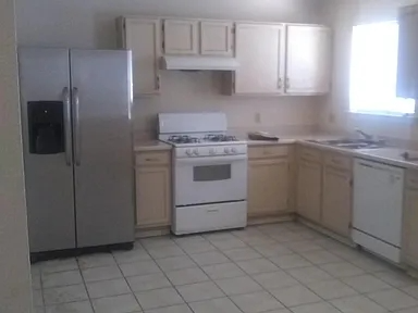 10305 Johncock Ave Sw - Photo 2 of 12