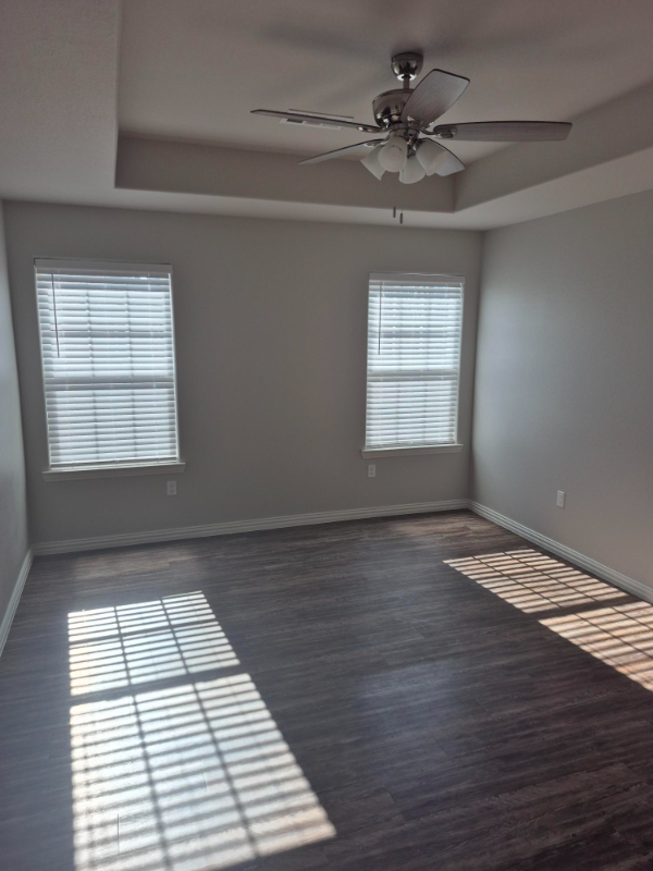 3909 Bryan Rd - Photo 2 of 19