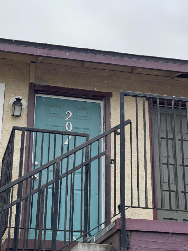 429 S Backer Ave #202 - Photo 2 of 2