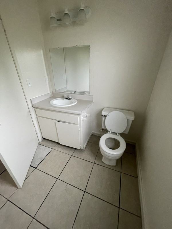 429 S Backer Ave #204 - Photo 6 of 17