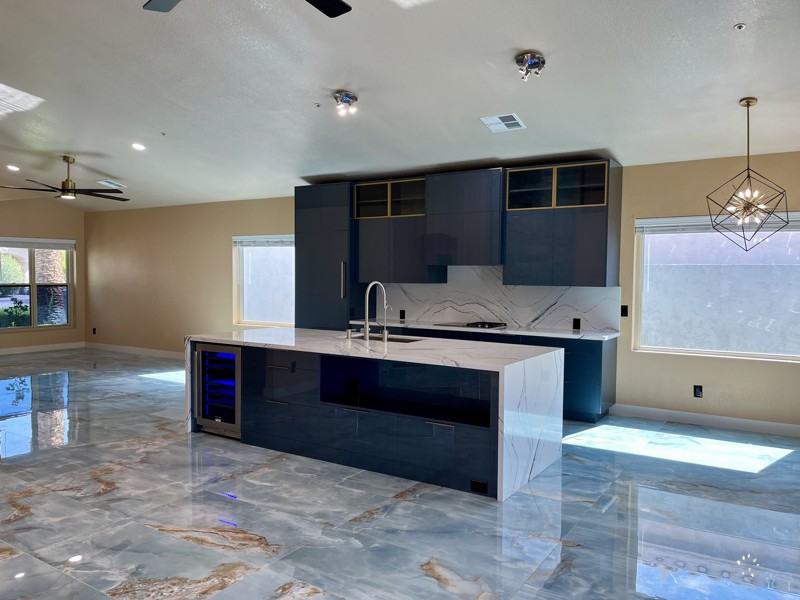 8709 E Gail Rd - Photo 2 of 20