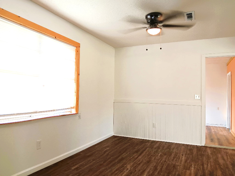 252 Sanders Rd - Photo 7 of 19