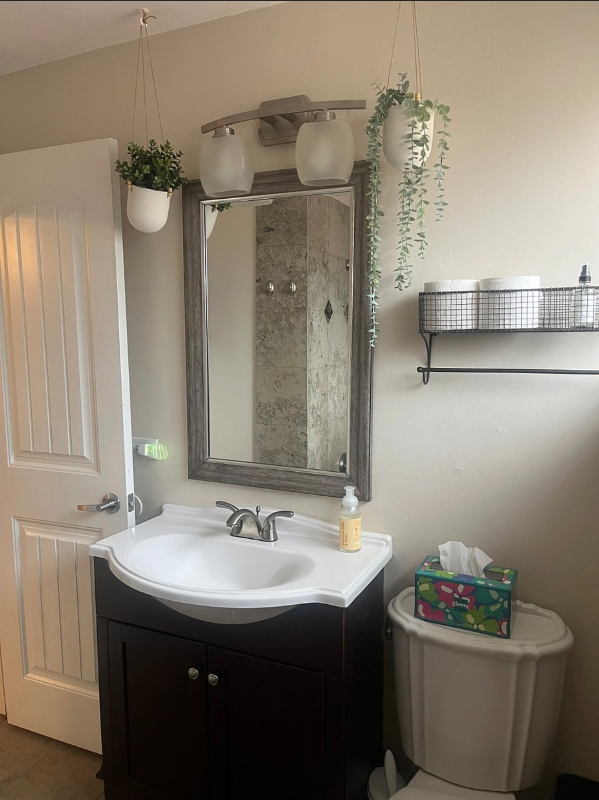 3640 Jasmine St - Photo 5 of 12