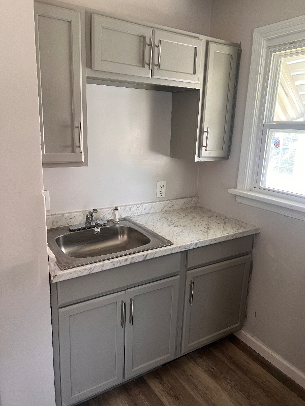 6133 Lillian Ave - Photo 2 of 9