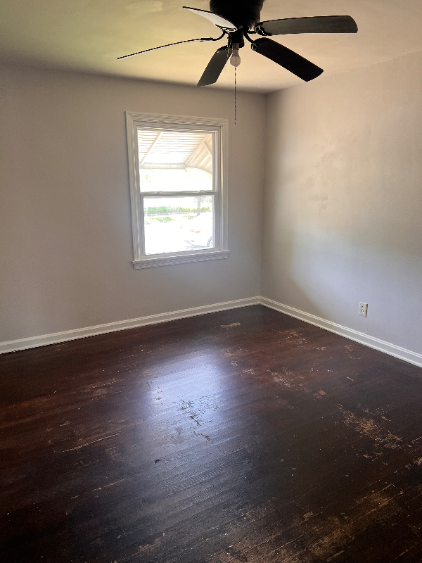 6133 Lillian Ave - Photo 4 of 9