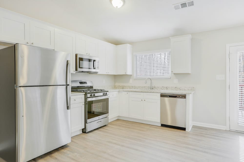 837 Forest Path #2007 - Photo 4 of 20