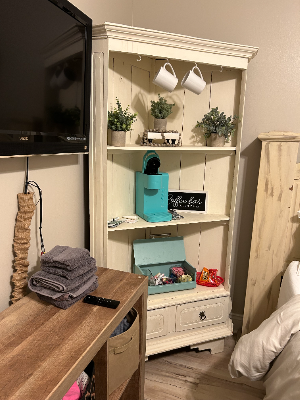 1061 Gage Dr - Photo 7 of 10