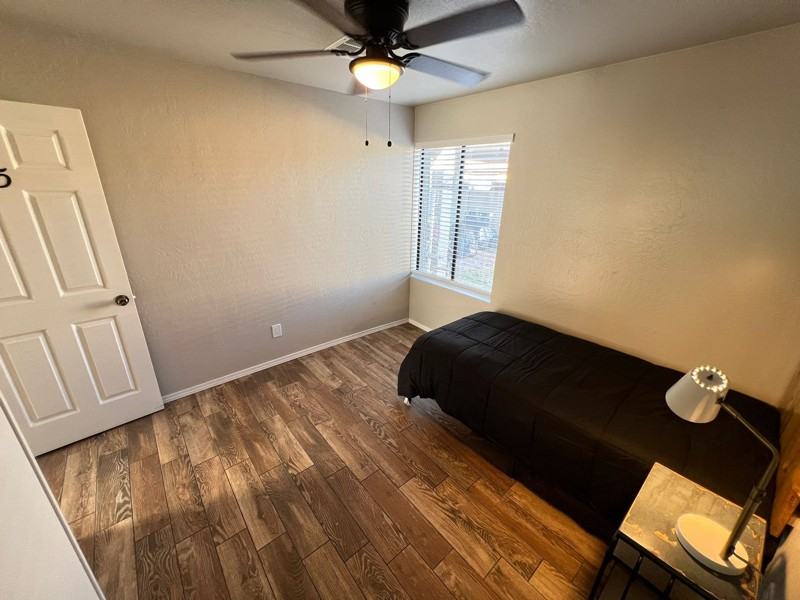 3645 W Hadley St #4 - Photo 2 of 3