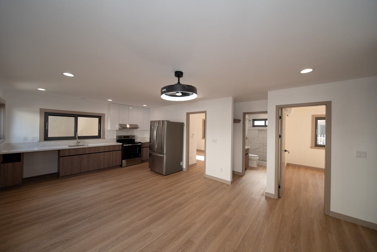 2056 10th Ave - Photo 2 of 8