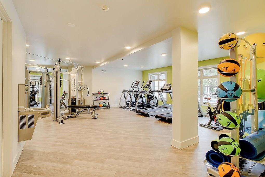 Park Highland - Photo 4 of 50