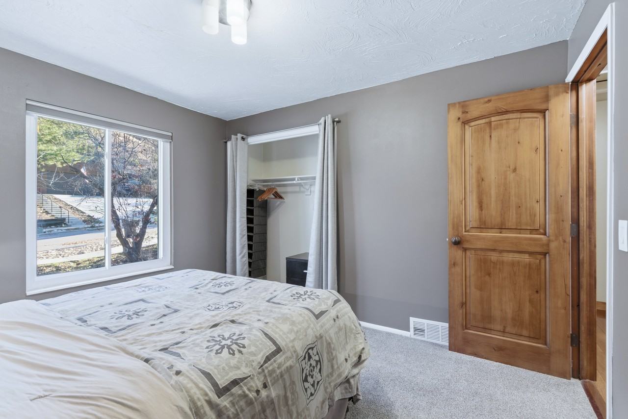 8682 S Alpen Cir #NA - Photo 6 of 44