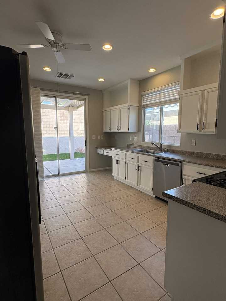 11016 Piedmont Valley Ave #NA - Photo 3 of 10