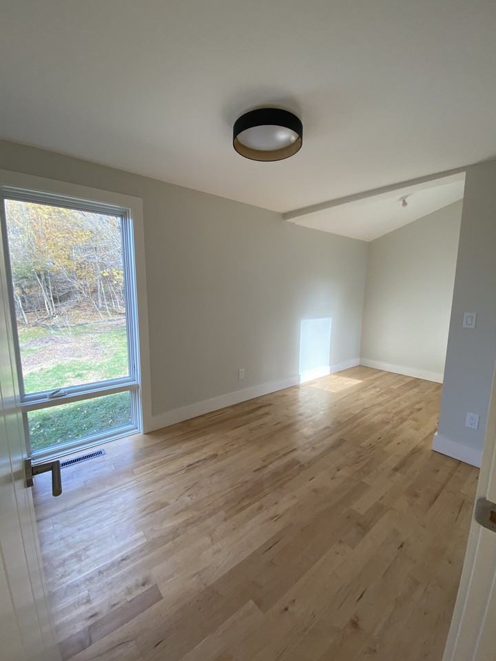 81 Havermans Ave #NA - Photo 6 of 12