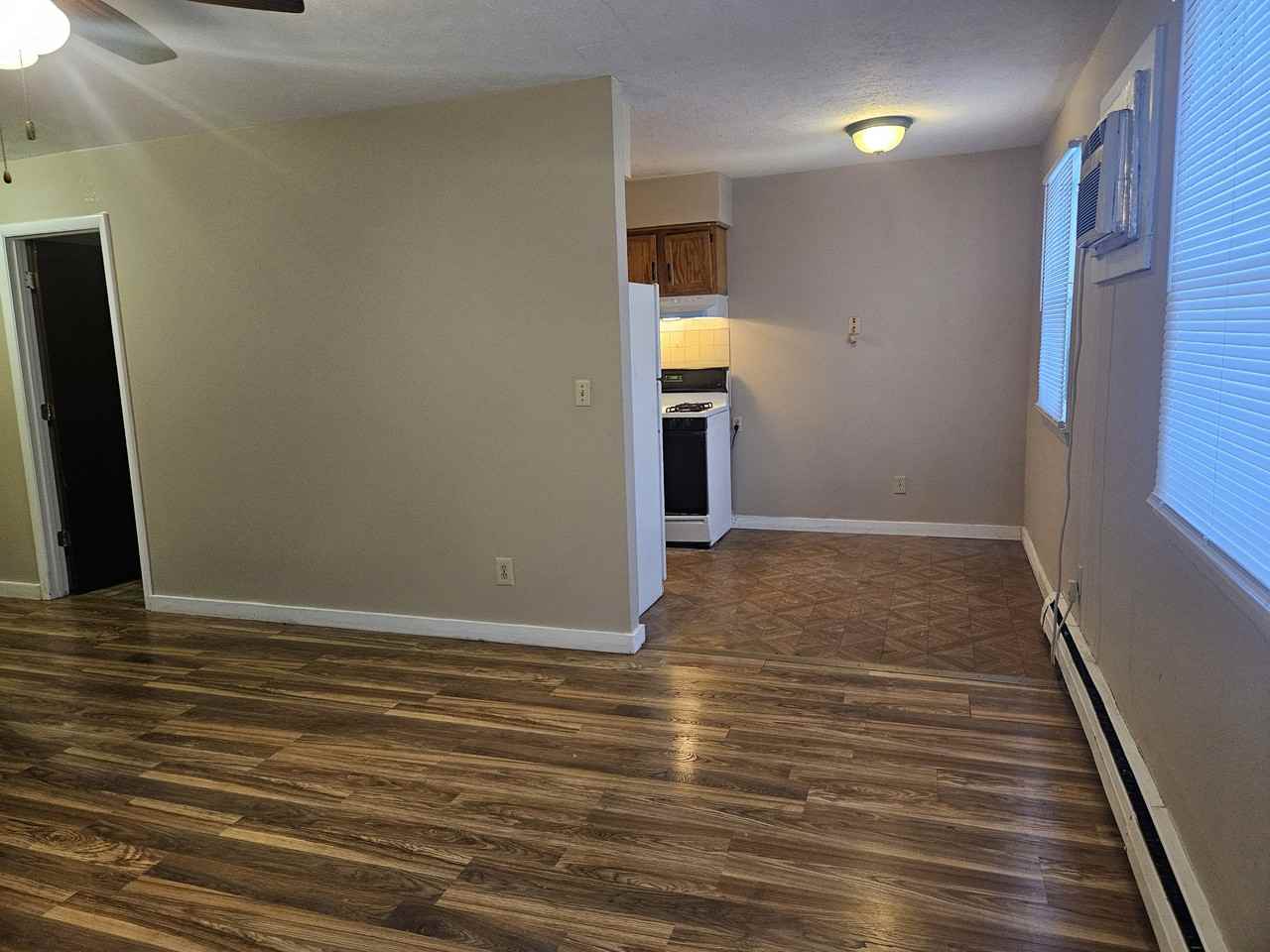107 College Park Ct #2 - Photo 2 of 10