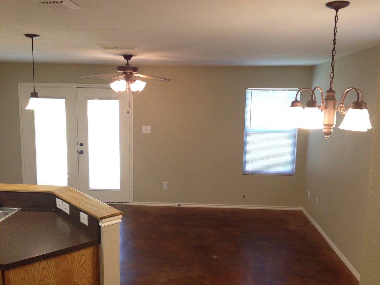 2821 Frazier Ave #2823 - Photo 3 of 20