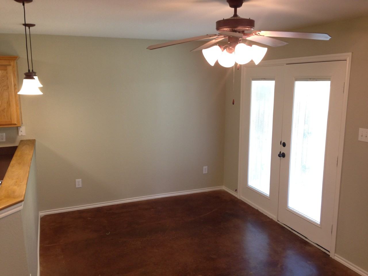 2821 Frazier Ave #2823 - Photo 4 of 20