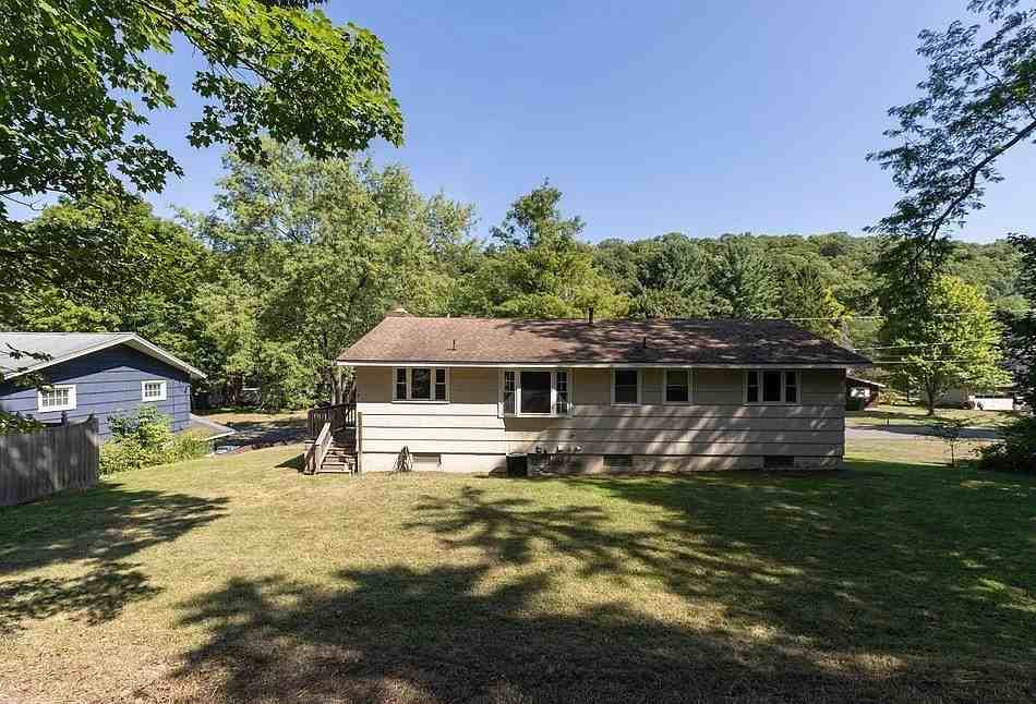 115 Margo Ln #NA - Photo 4 of 37