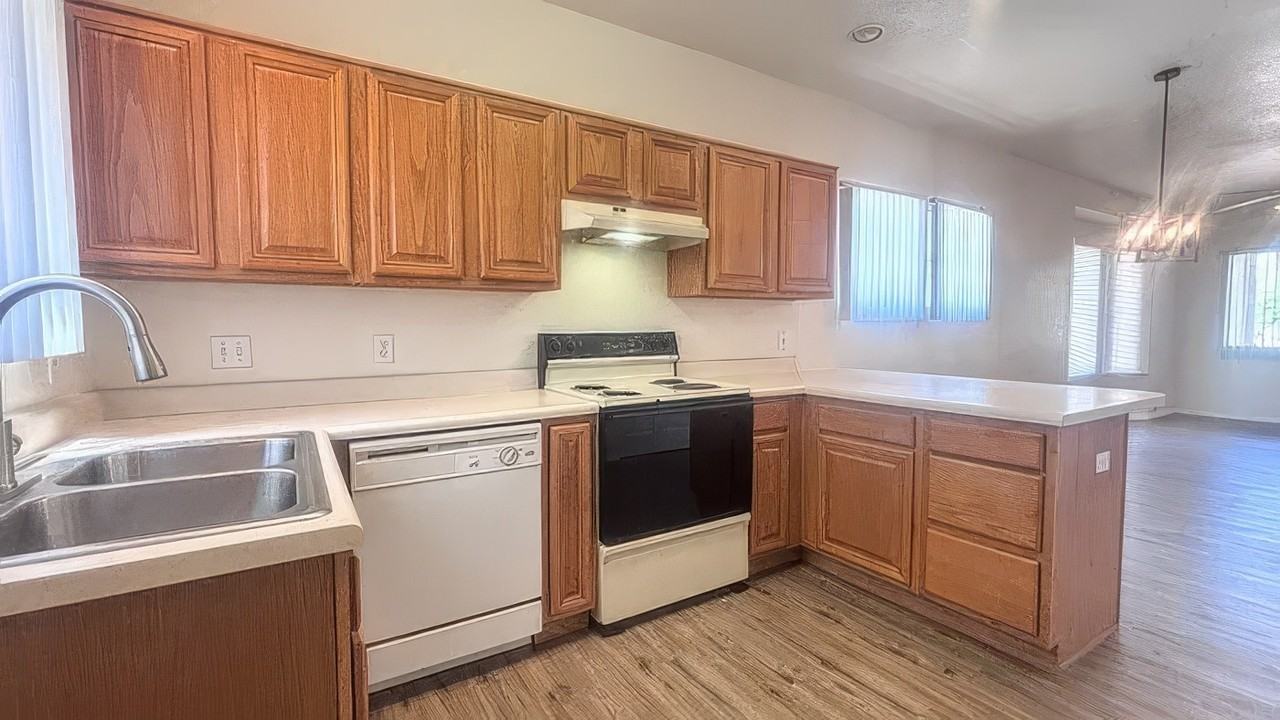 3657 East Bermuda Street, Unit 1105 - Photo 6 of 19