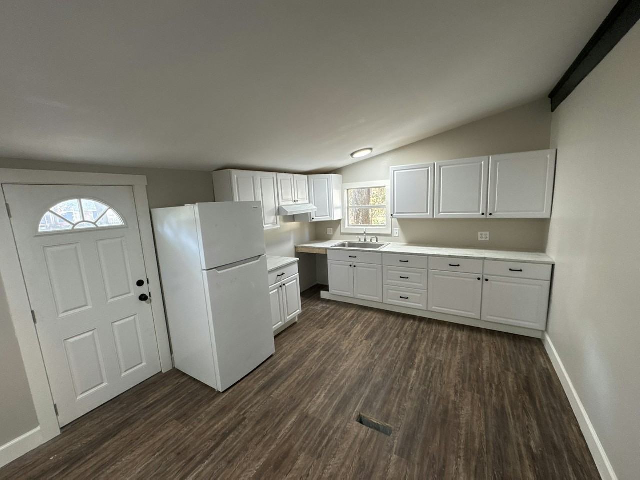 349 Holly Hill Court - Photo 3 of 10