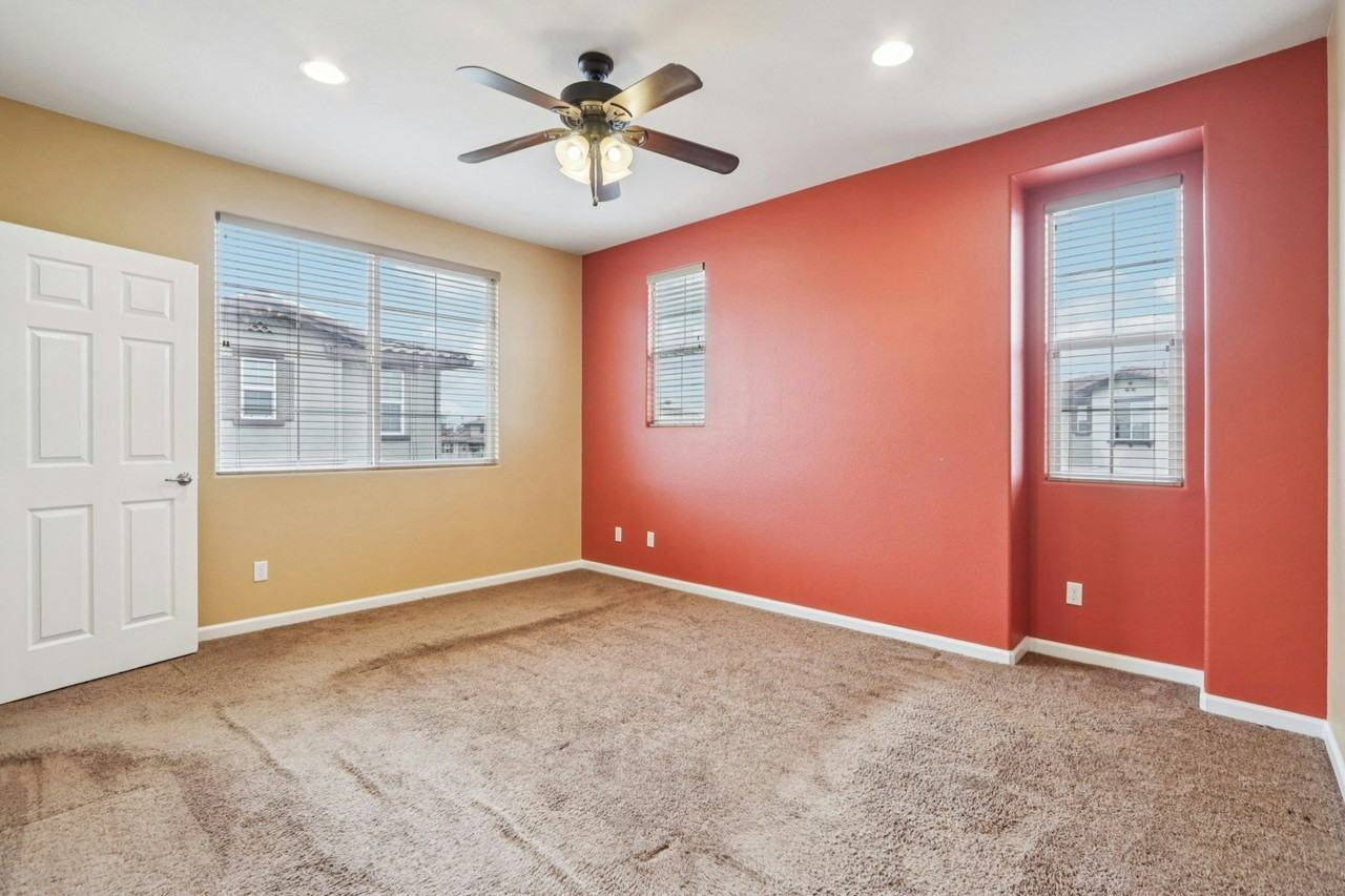 5807 Via Lugano - Photo 6 of 20