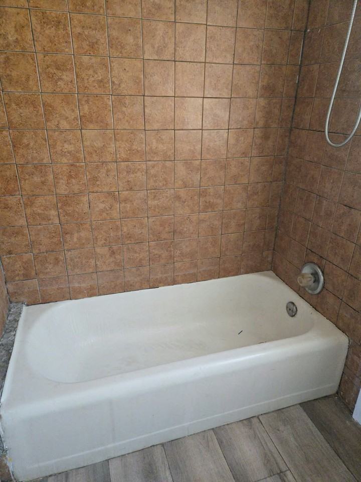 24185 Sunnymead Boulevard, Unit 5 - Photo 6 of 8