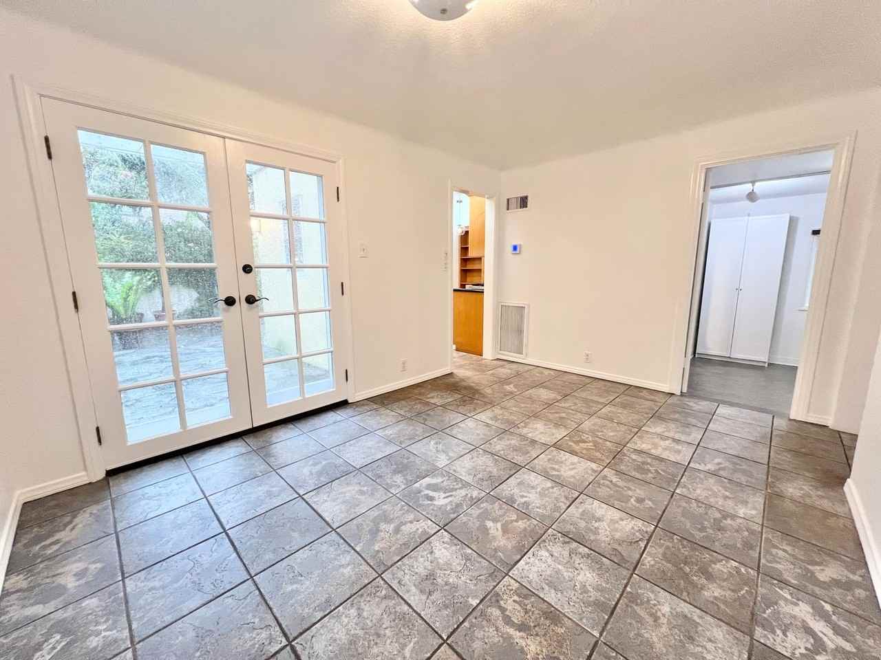 169 La Verne Ave - Photo 6 of 23