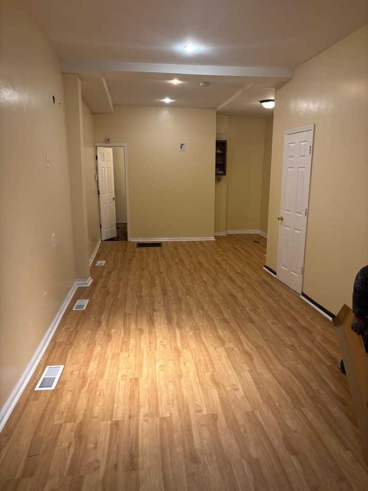 230 Park Ave #1 - Photo 5 of 6