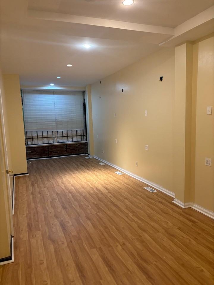 230 Park Ave #1 - Photo 6 of 6