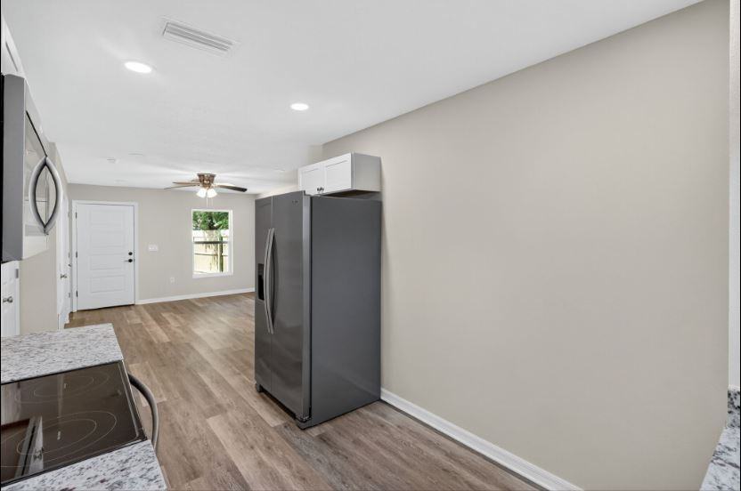 1511 8th Avenue East - Photo 6 of 20