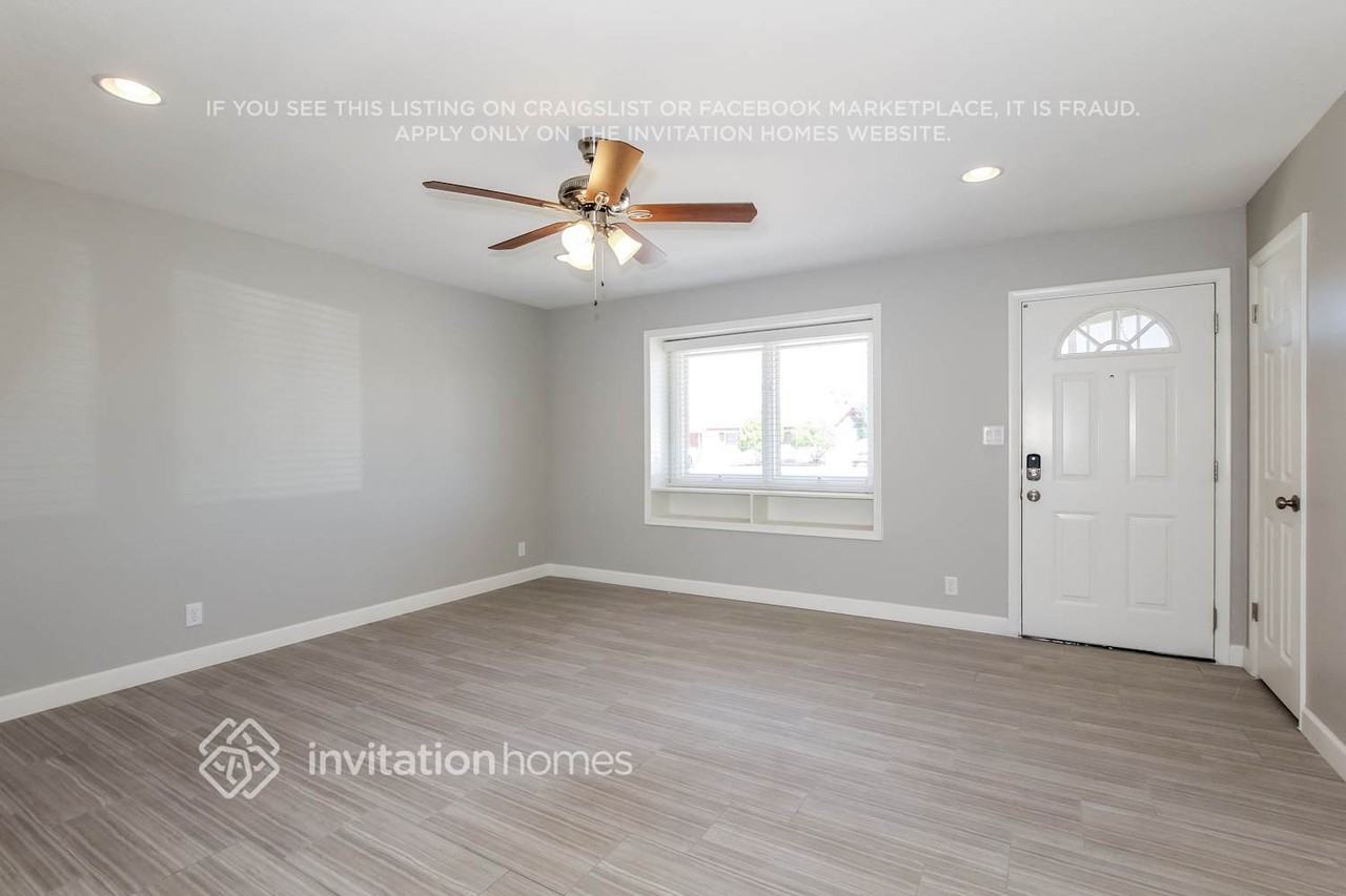 1539 W 7th St - Photo 2 of 18