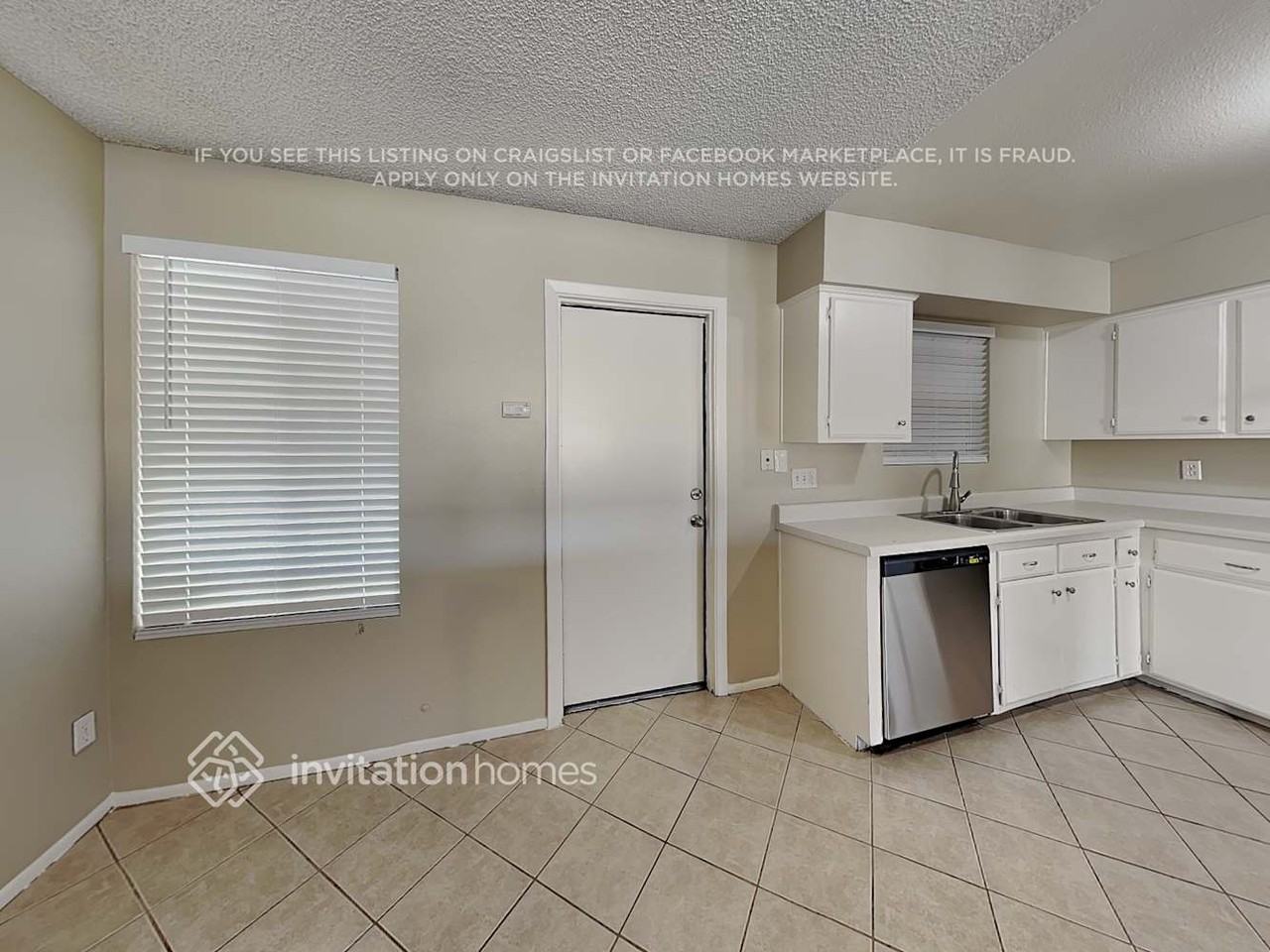 1020 W Halstead Dr - Photo 6 of 16