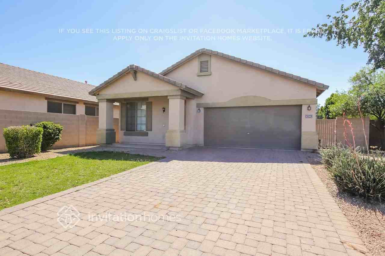 10241 W Cordes Rd - Photo 2 of 21