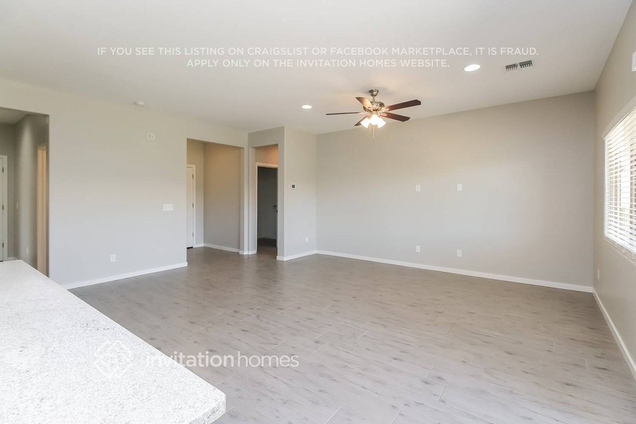 5541 E Santa Clara Dr - Photo 2 of 13
