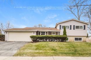 421 Spruce Dr - Photo 1 of 1