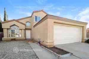 featured image of 5516 W Avenue L6