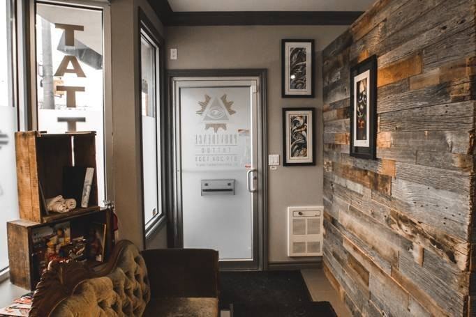 950 Oxford St E - Photo 3 of 11